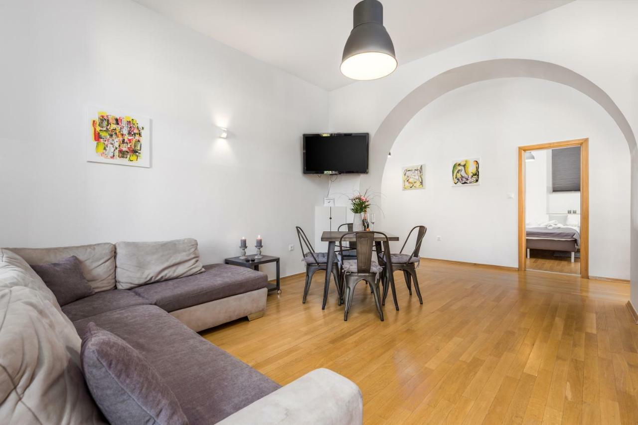 Apartment Fiorentina Opatija Eksteriør billede