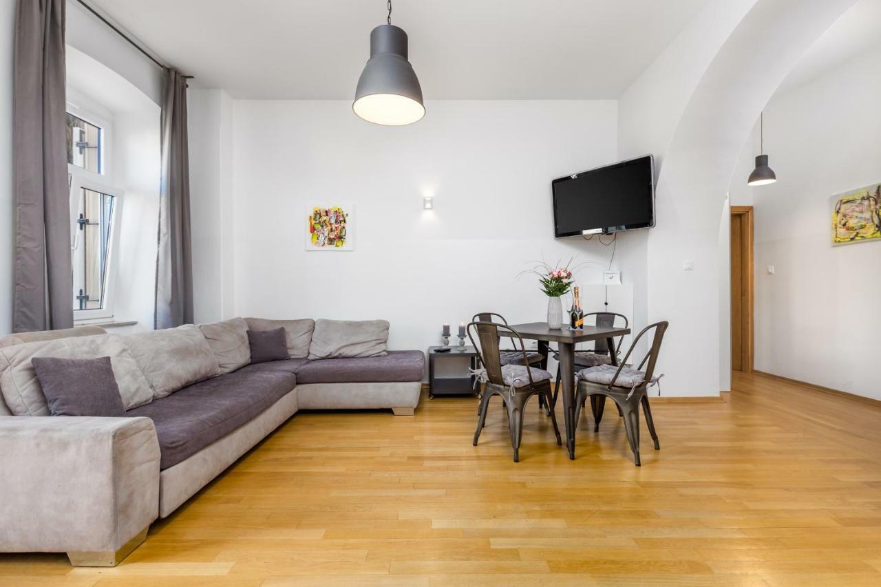Apartment Fiorentina Opatija Eksteriør billede